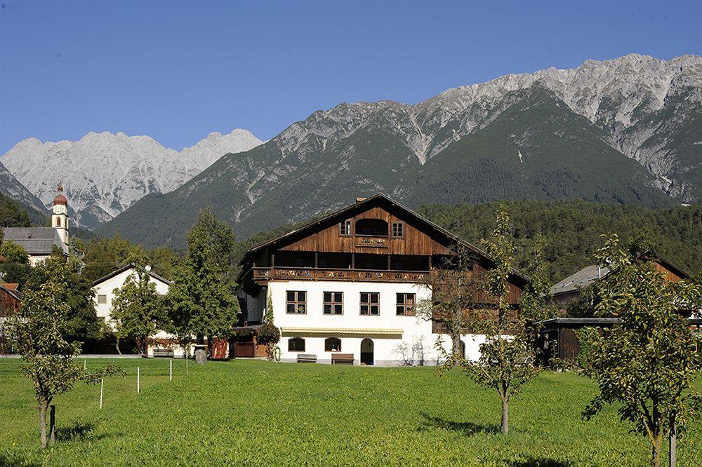 Gasthaus Sonne Tarrenz Exterior photo