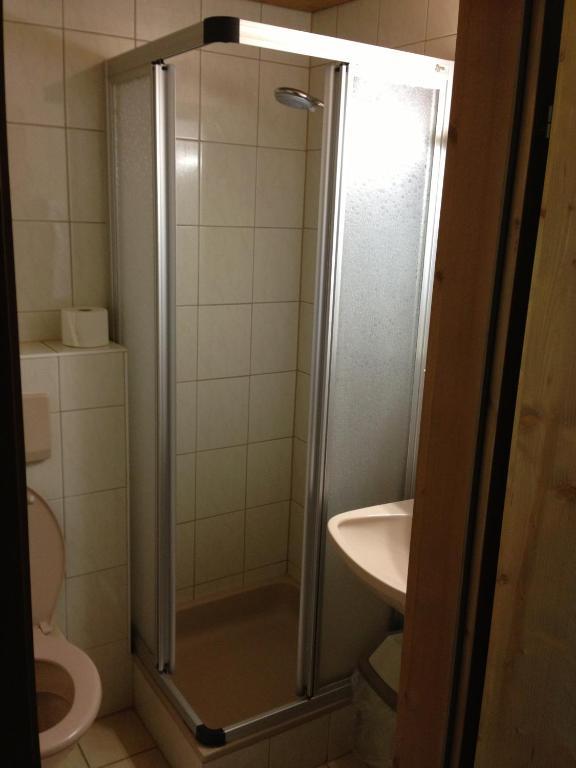 Gasthaus Sonne Tarrenz Room photo